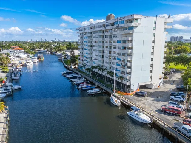 $196,500 | 13155 Ixora Court, Unit 804, North Miami, FL 33181