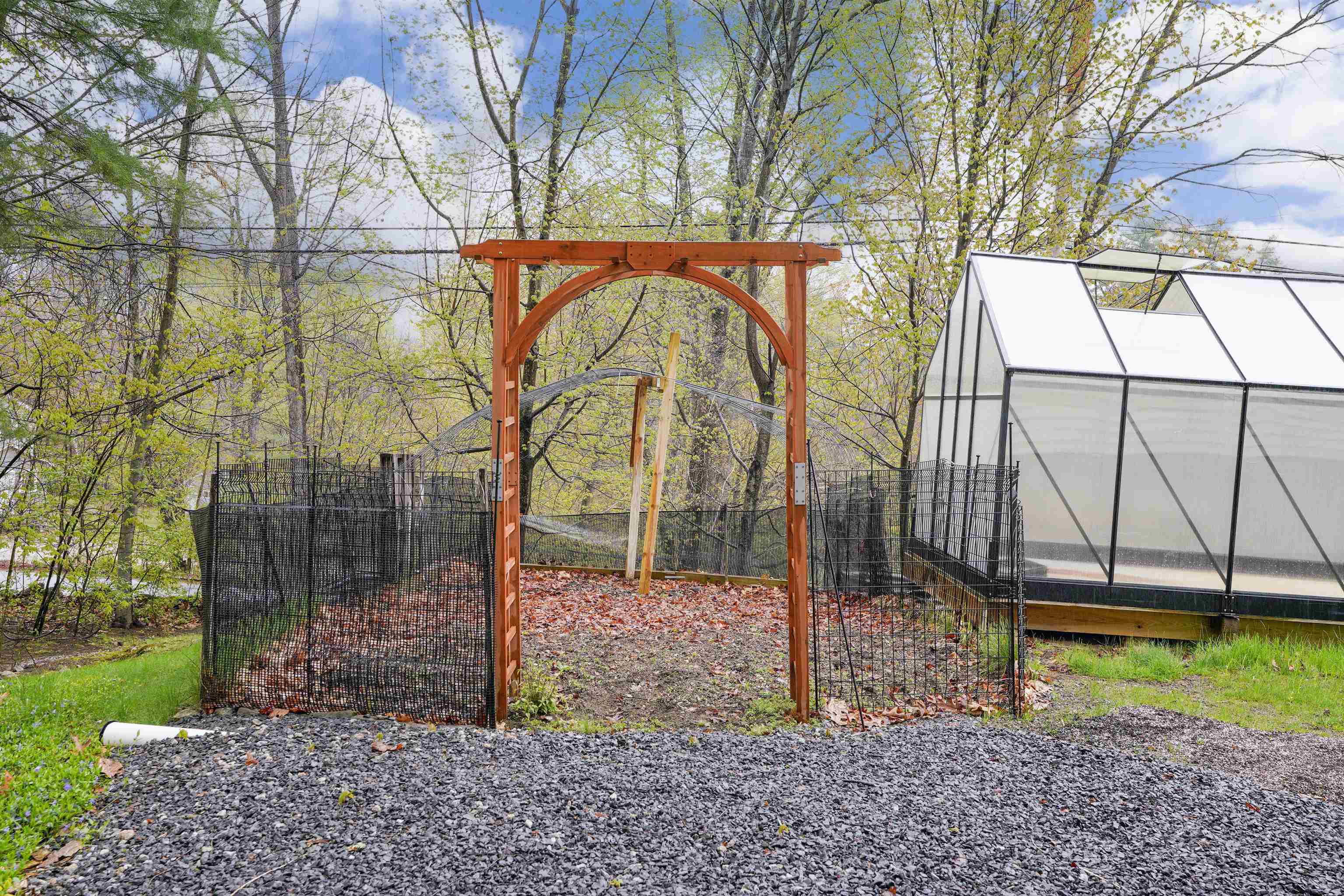 147 Mile Slip Road Milford, NH 03055 - Photo 10 of 37 Gallery Image 10