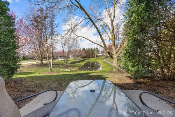$420,000 | 2826 Peachtree Circle, Aurora, IL 60502