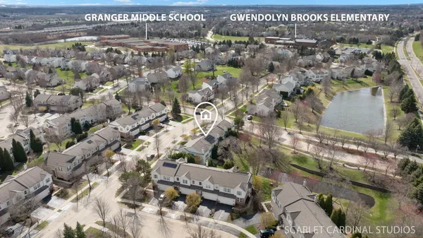 $420,000 | 2826 Peachtree Circle, Aurora, IL 60502