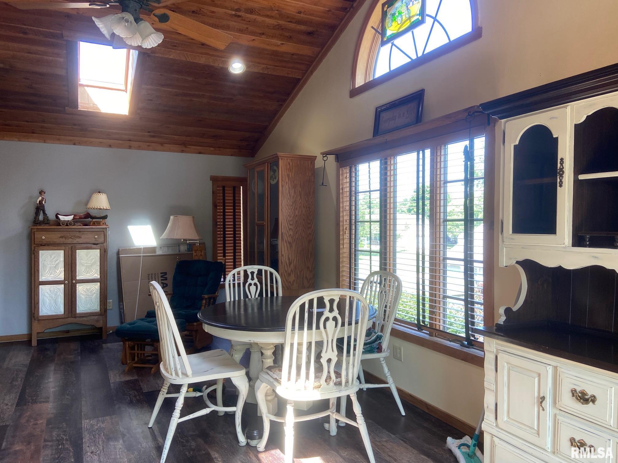 406 Oak Street Kincaid, IL 62540 - Photo 6 of 18