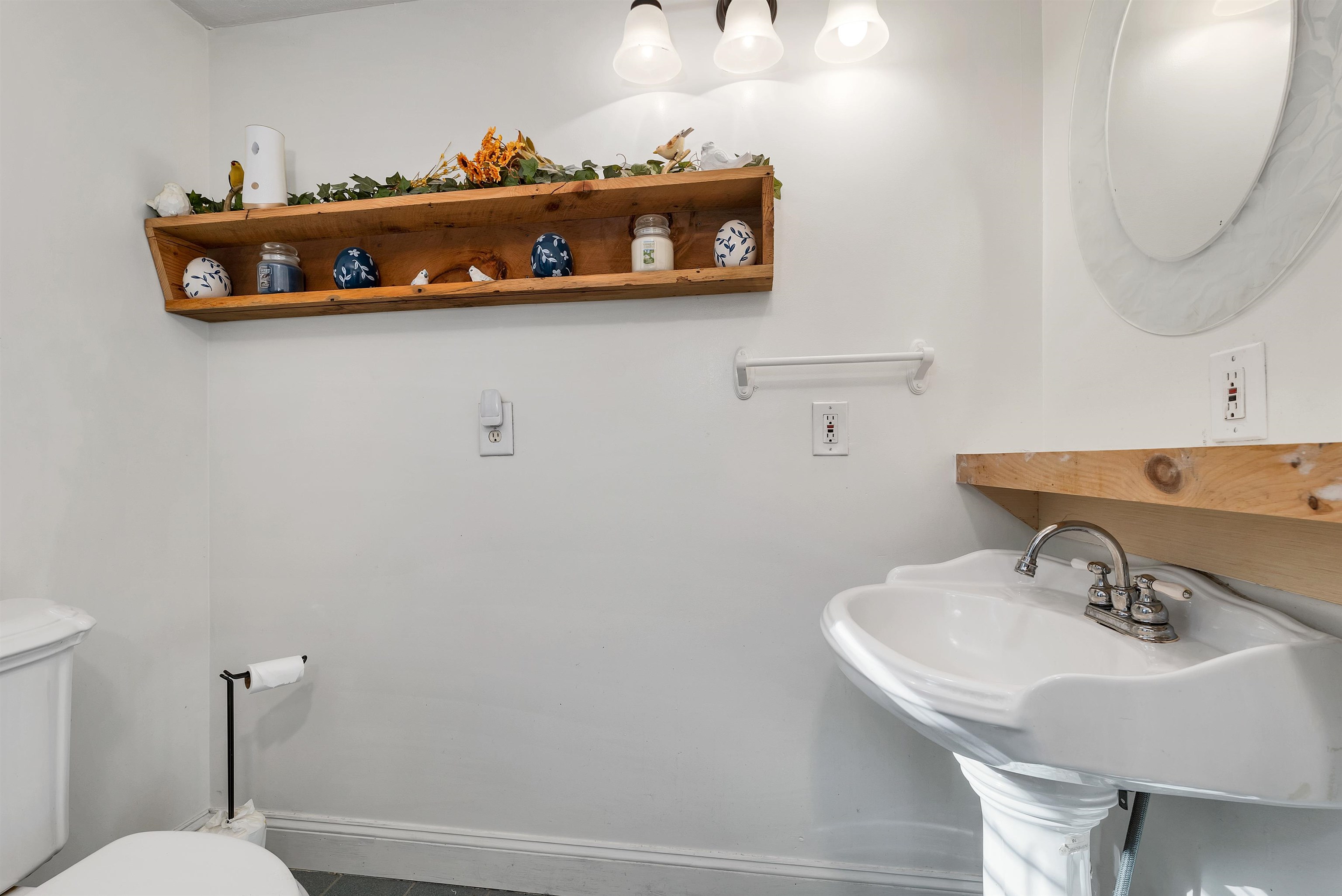 155 Clough Park Road Weare, NH 03281 - Photo 30 of 42