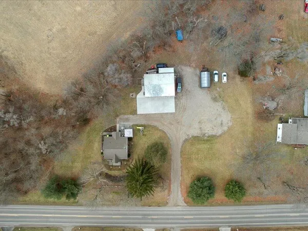 $235,500 | 2128 Occidental Highway, Adrian, MI 49221