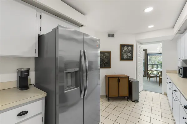 $3,600 | 2155 Galleon Drive, Unit 4, Vero Beach, FL 32963