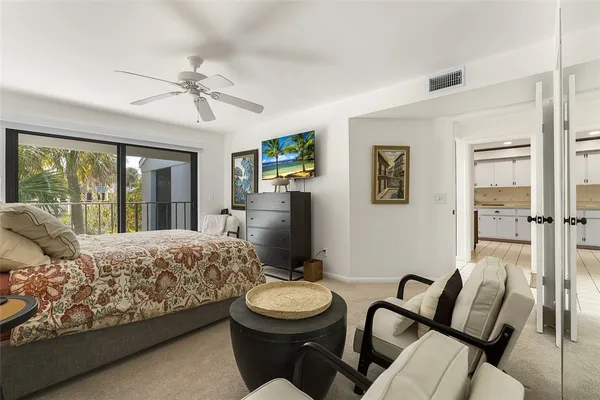 $3,600 | 2155 Galleon Drive, Unit 4, Vero Beach, FL 32963