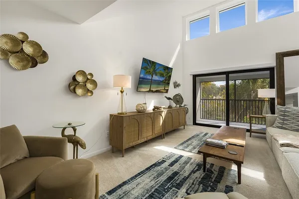 $3,600 | 2155 Galleon Drive, Unit 4, Vero Beach, FL 32963