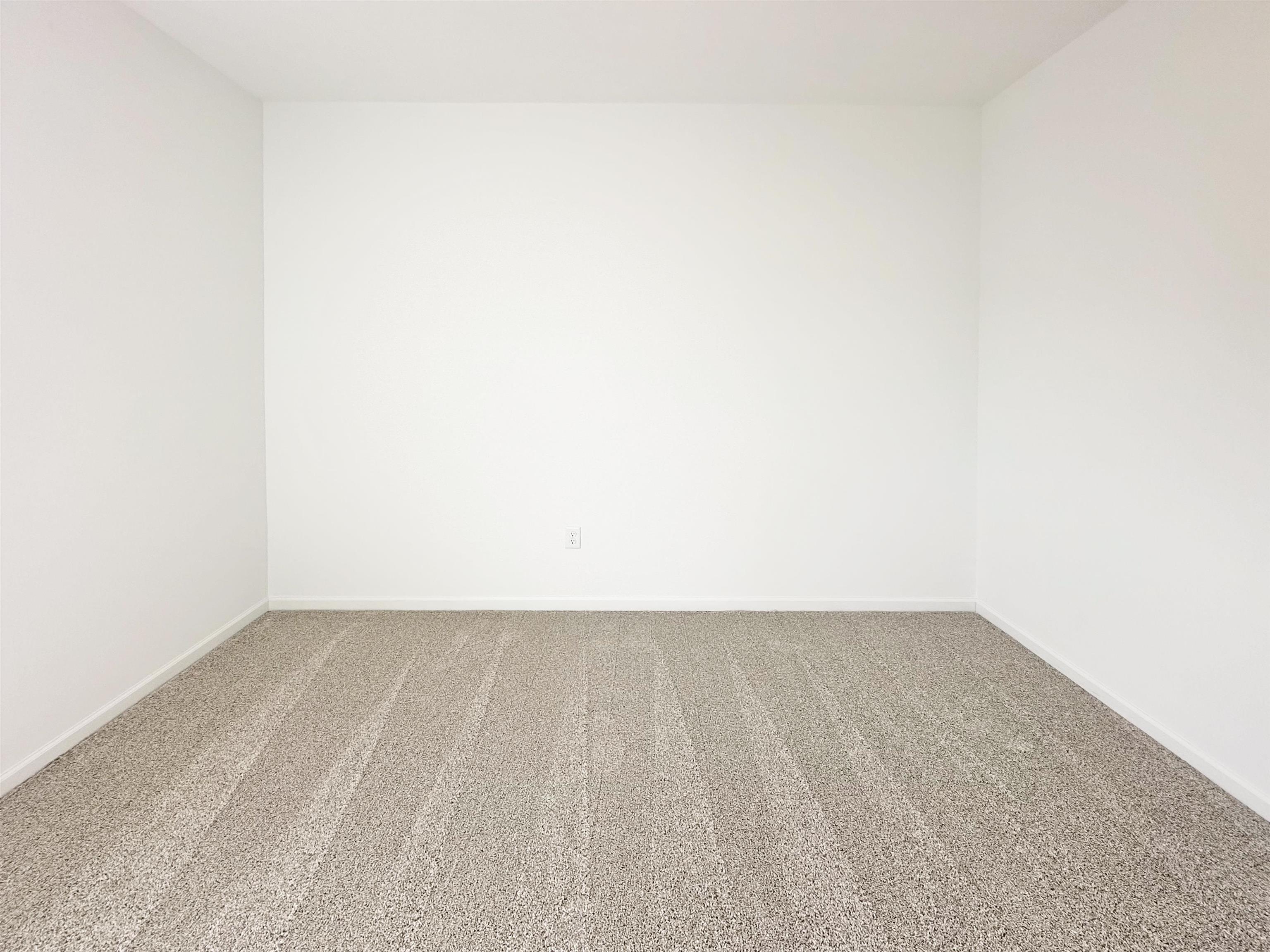 2801 Alpine, Unit 81 Stoughton, WI 53589 - Photo 18 of 35