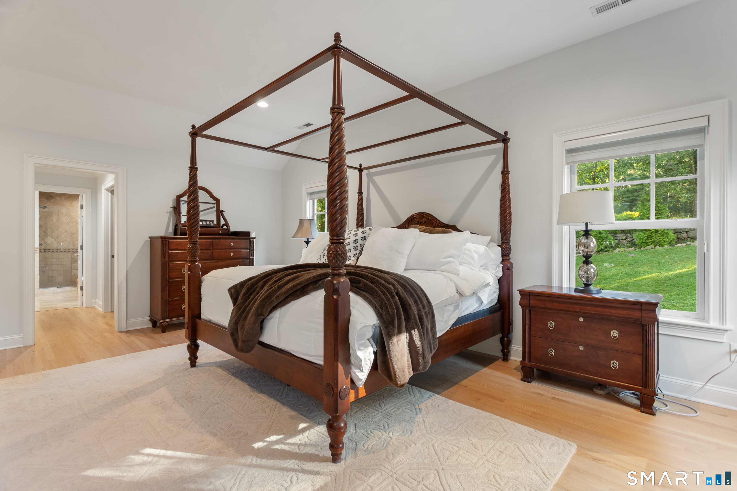 7 Webb Road Westport, CT 06880 - Photo 16 of 37 Gallery Image 16