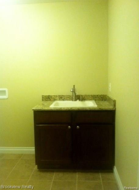2548 Weaverton Rochester Hills, MI 48307 - Photo 16 of 21