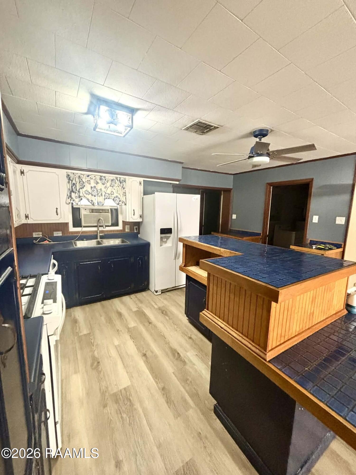 1204 Jackson Street Mamou, LA 70554 - Photo 4 of 16 033d5eab-ea79-4870-8ae9-41951892b4be