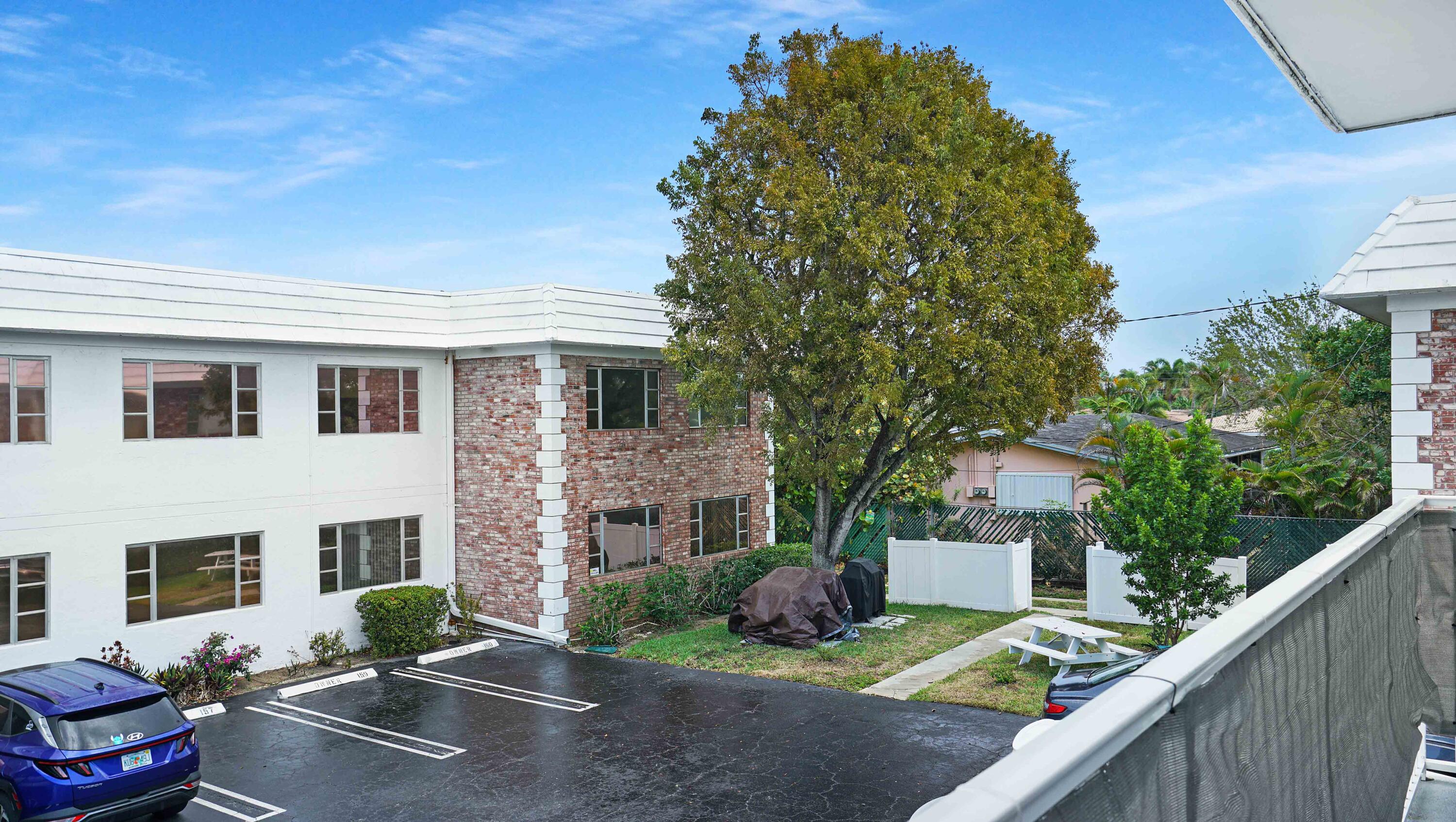 330 South Cypress Road, Unit 625 Pompano Beach, FL 33060 - Photo 27 of 28 DSC09555