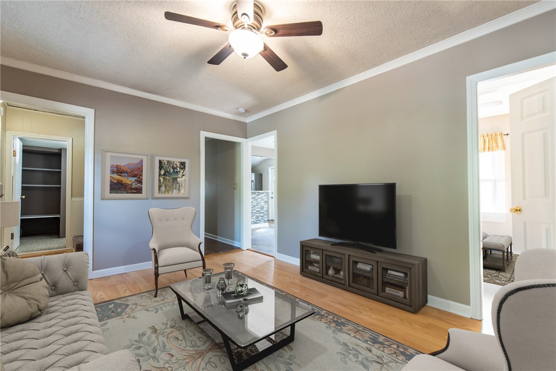 68 Northeast Street Woonsocket, RI 02895 - Photo 5 of 49 Living Room
Virtually Staged Photo