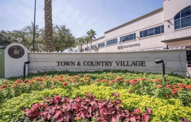 $254,900 | 13050 Trail Hollow Drive, Houston, TX 77079