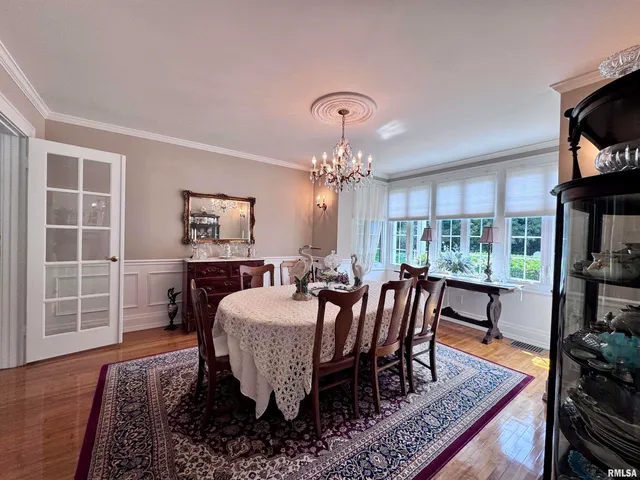 $384,500 | 404 South Edwards Street, Macomb, IL 61455