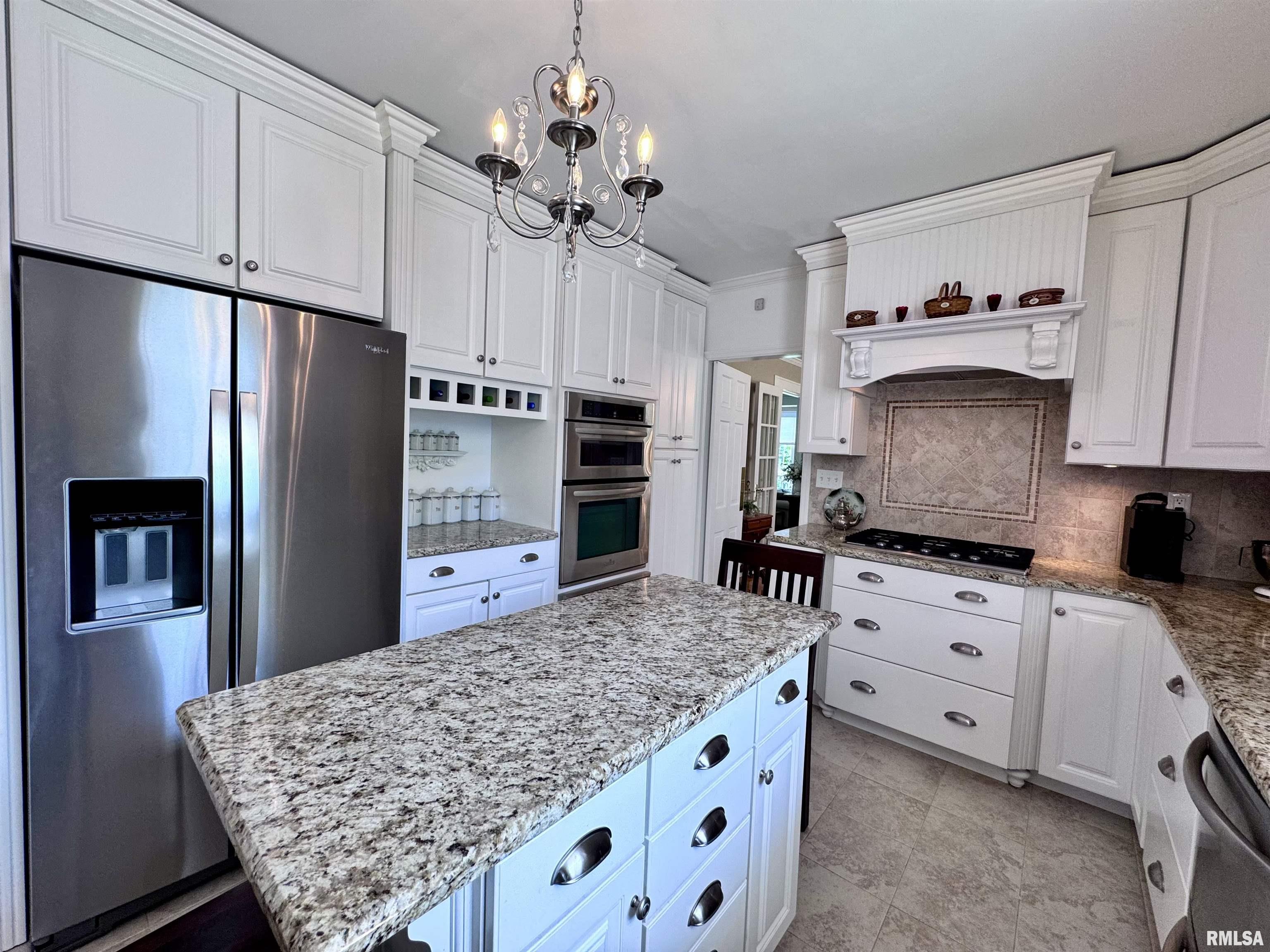 404 South Edwards Street Macomb, IL 61455 - Photo 20 of 58