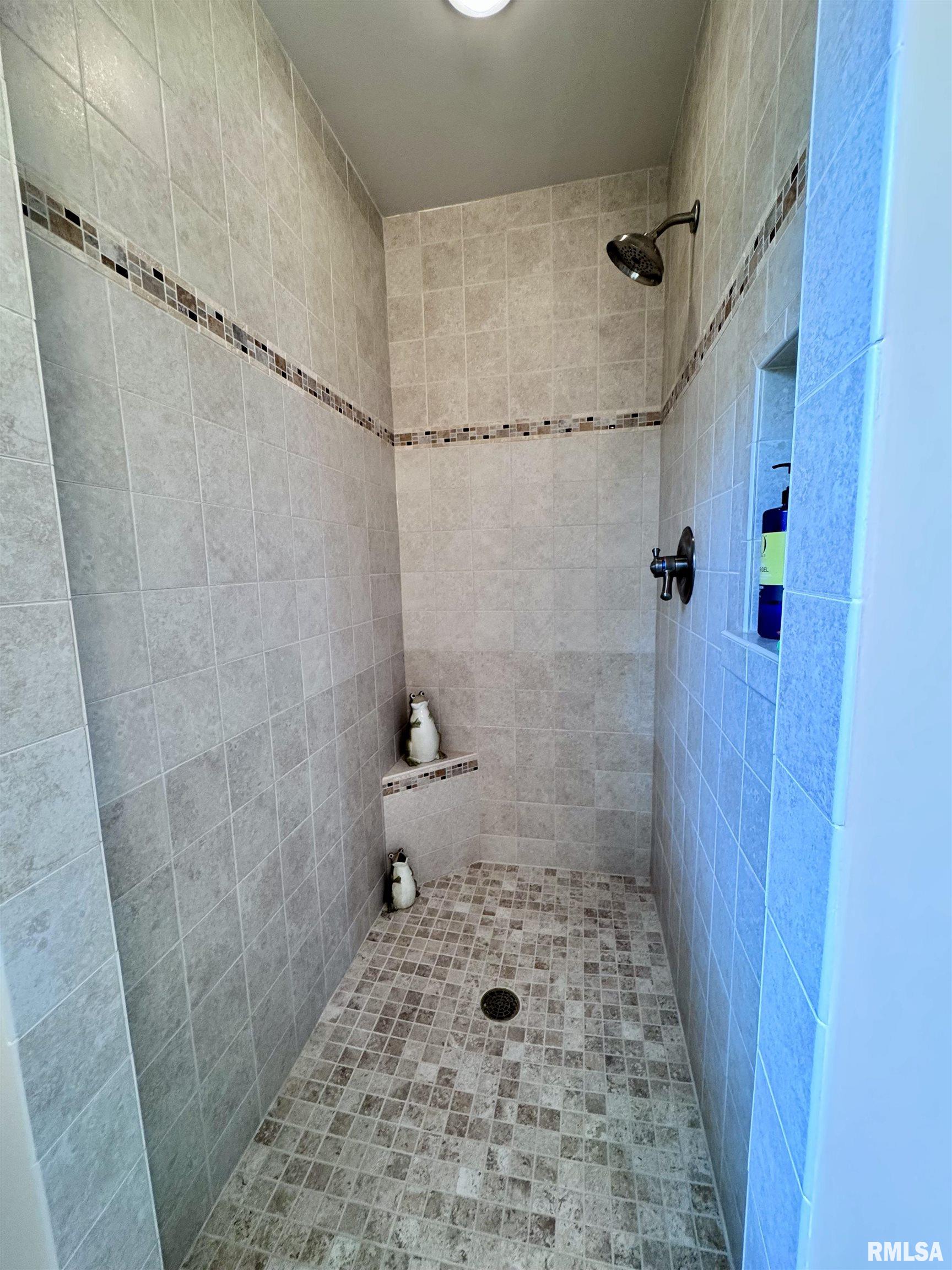 404 South Edwards Street Macomb, IL 61455 - Photo 31 of 58