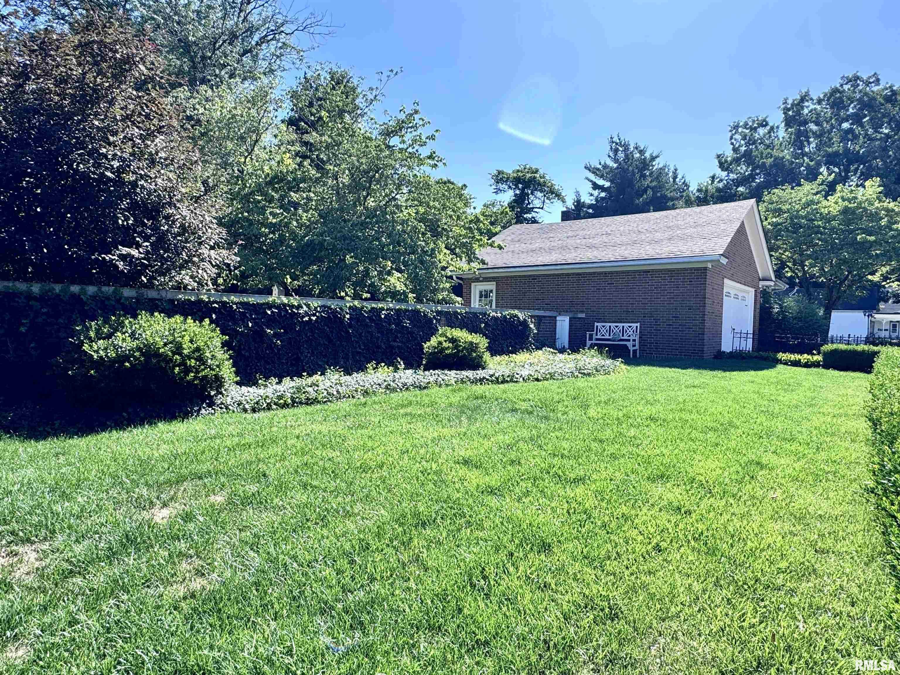 404 South Edwards Street Macomb, IL 61455 - Photo 56 of 58