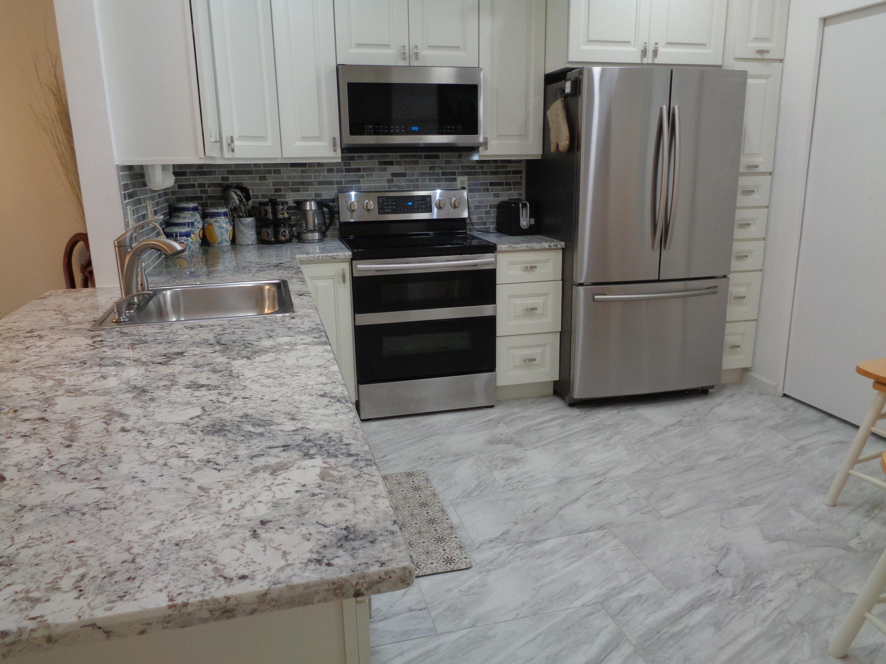 8120 Windgate Drive Boca Raton, FL 33496 - Photo 3 of 28 8120 Windgate Kitchen 1