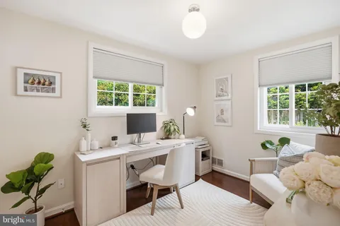 $1,000,000 | 6207 Adelaide Drive, Bethesda, MD 20817
