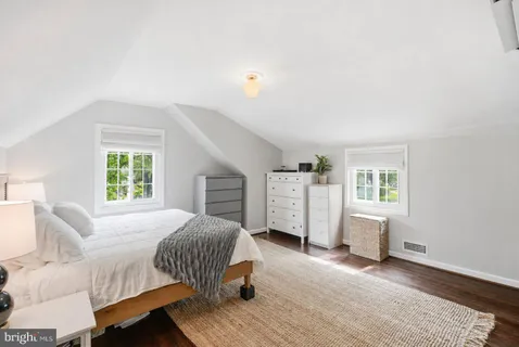 $1,000,000 | 6207 Adelaide Drive, Bethesda, MD 20817