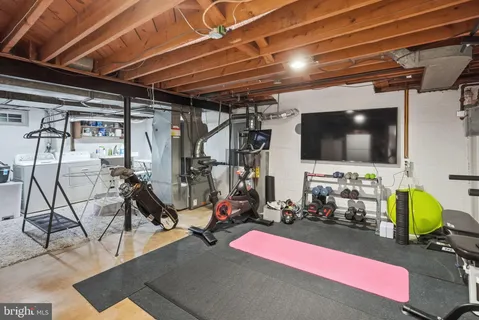 $1,000,000 | 6207 Adelaide Drive, Bethesda, MD 20817