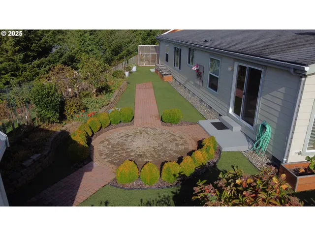 $397,000 | 63408 Nathan Drive, Coos Bay, OR 97420