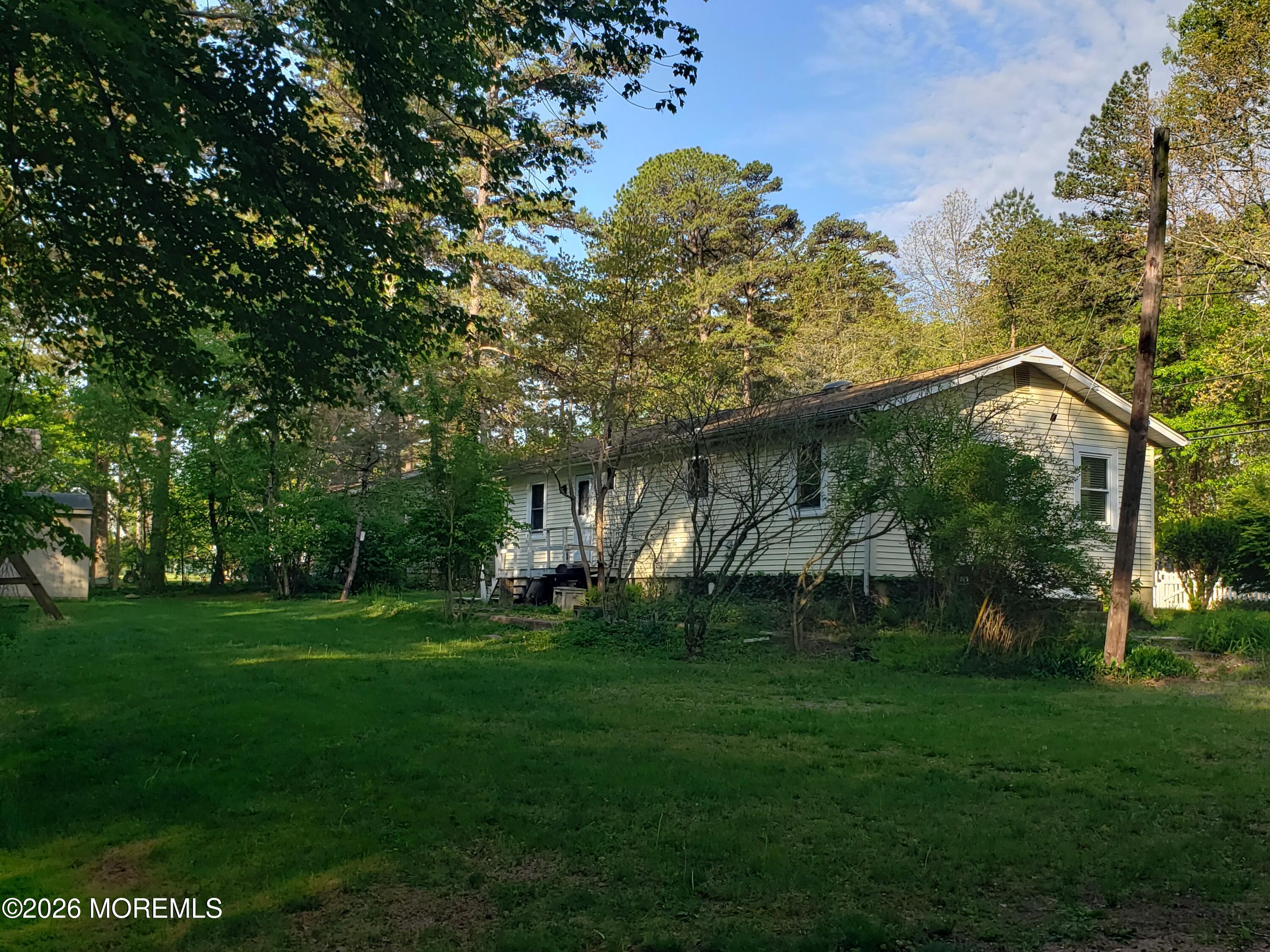 689 Freehold Road Jackson, NJ 08527 - Photo 10 of 58 20260513_075628