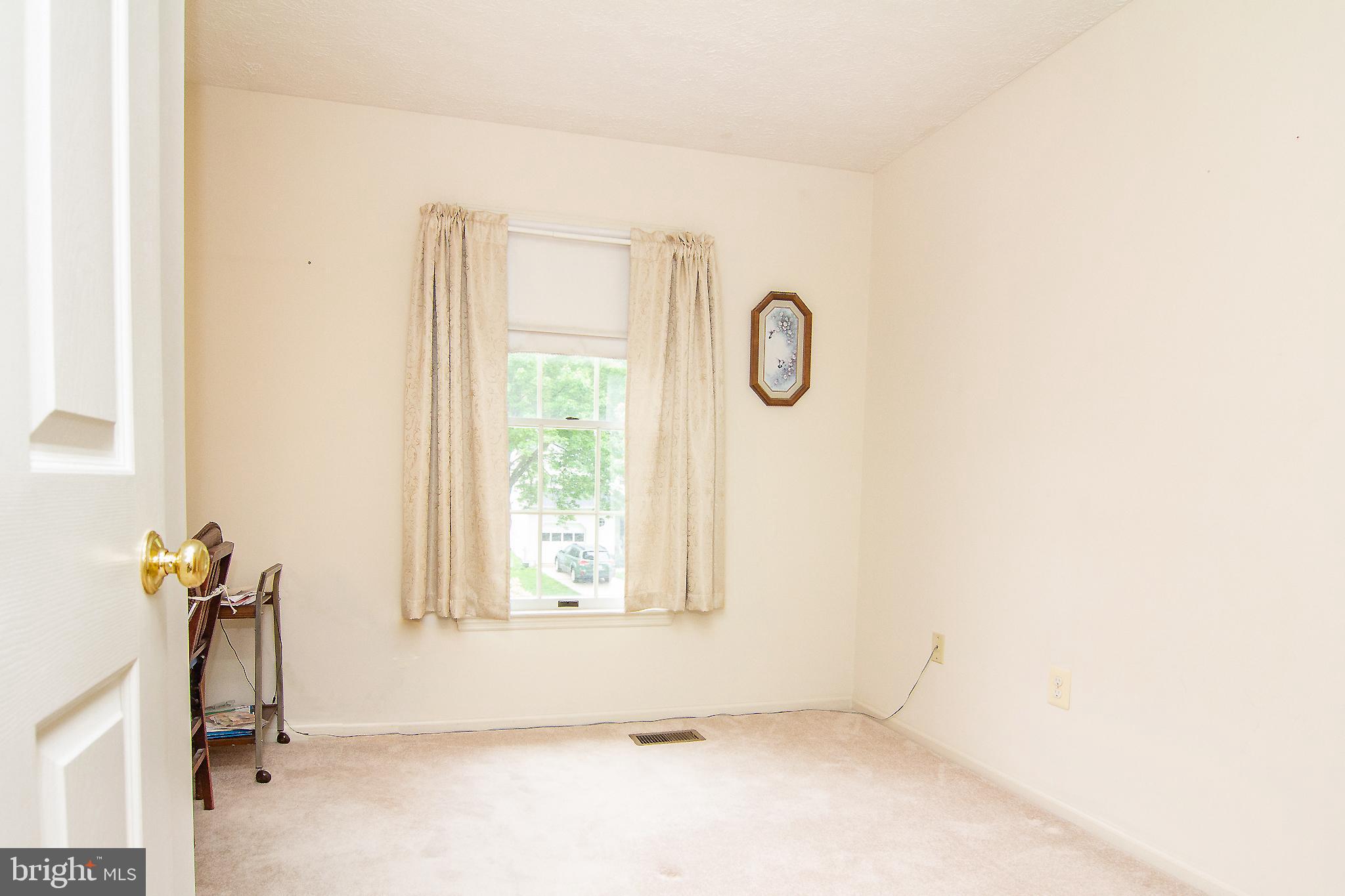 6683 Slacks Road Eldersburg, MD 21784 - Photo 27 of 37 Bedroom 3