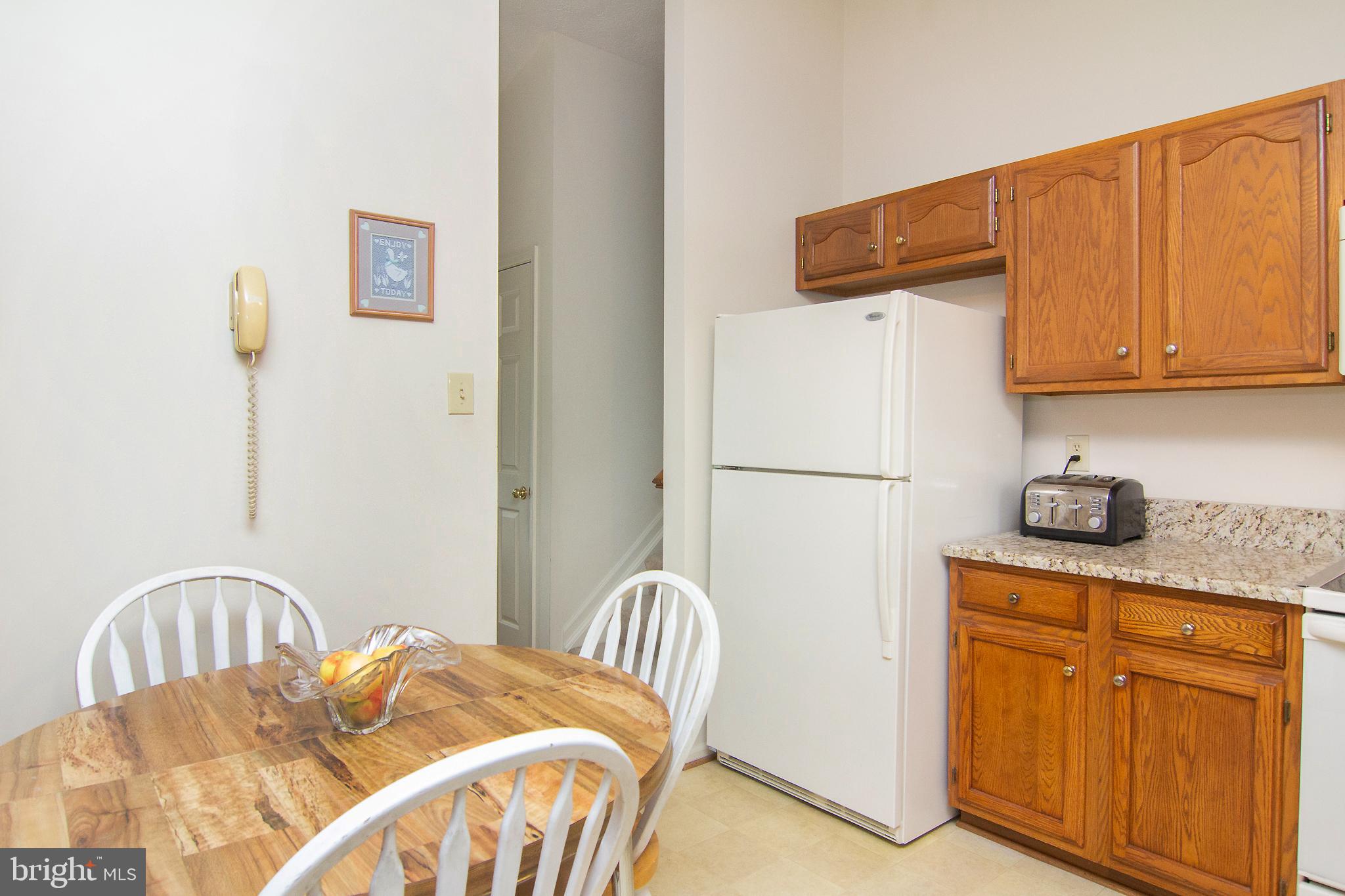 6683 Slacks Road Eldersburg, MD 21784 - Photo 8 of 37 Table space in kitchen