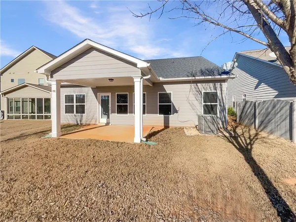 $370,000 | 101 Thomaston Street, Newnan, GA 30263