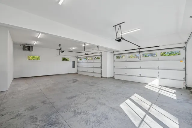 $2,295,000 | 9414 Highway 12, Independence, MN 55328