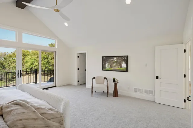 $2,295,000 | 9414 Highway 12, Independence, MN 55328