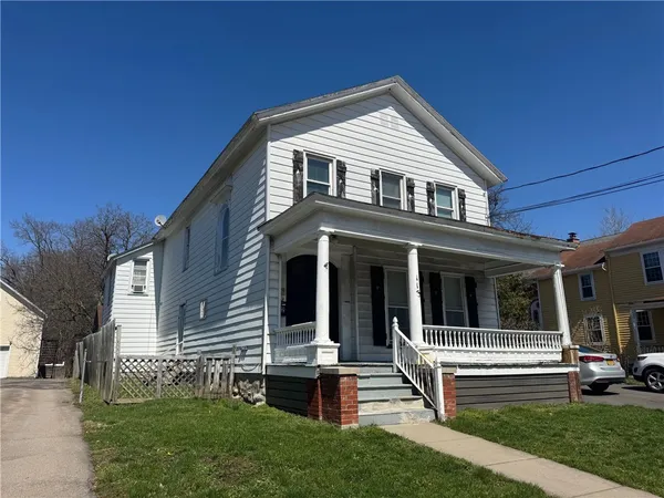 $1,350 | 113 West Main Street, Unit 1, Palmyra, NY 14522