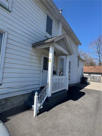 $1,350 | 113 West Main Street, Unit 1, Palmyra, NY 14522