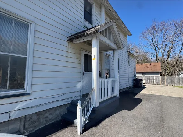 $1,350 | 113 West Main Street, Unit 1, Palmyra, NY 14522