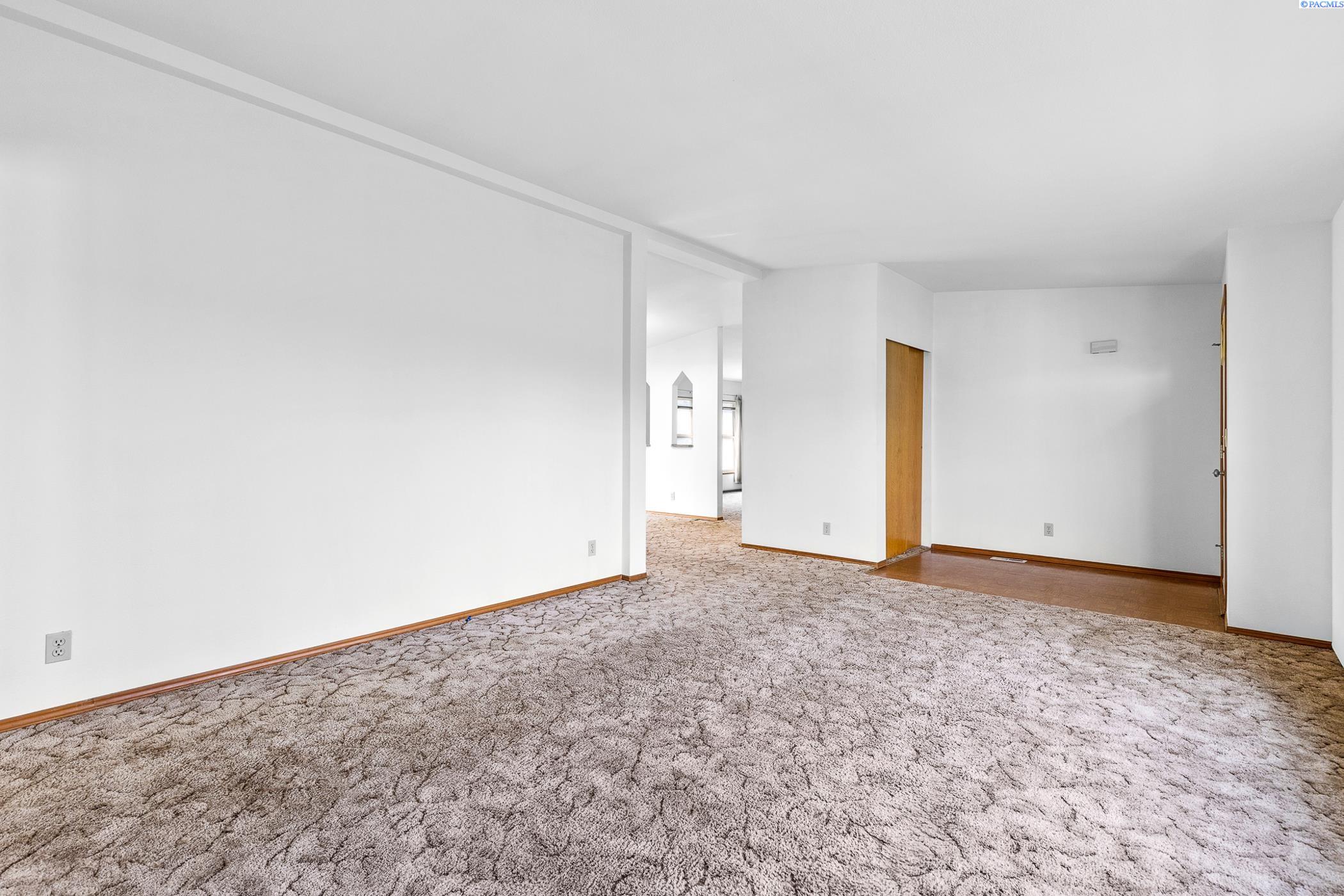 2012 South Steele Road Prosser, WA 99350 - Photo 31 of 47 Gallery Image 31