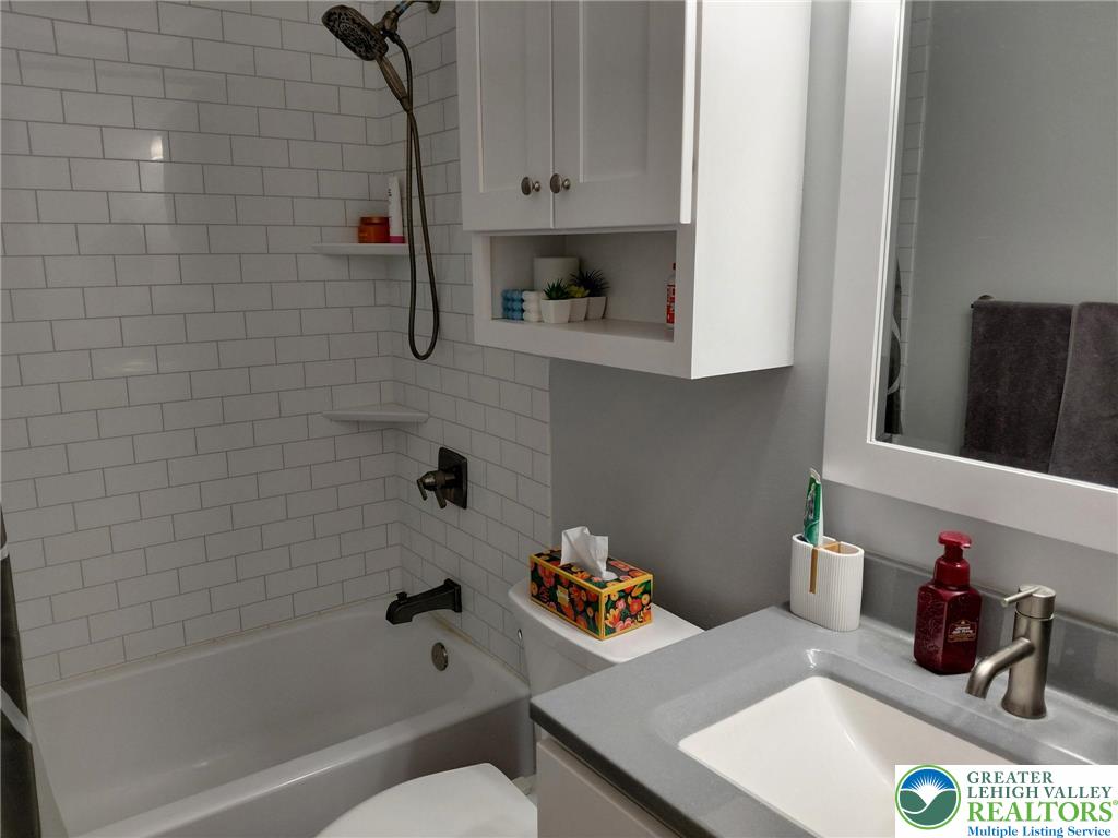 2802 Windy Hill Road Allentown, PA 18103 - Photo 36 of 58