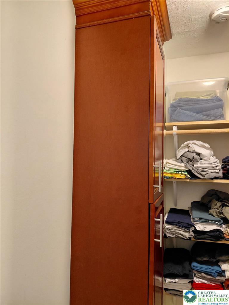 2802 Windy Hill Road Allentown, PA 18103 - Photo 40 of 58