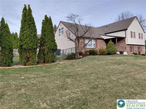 $539,900 | 2802 Windy Hill Road, Allentown, PA 18103