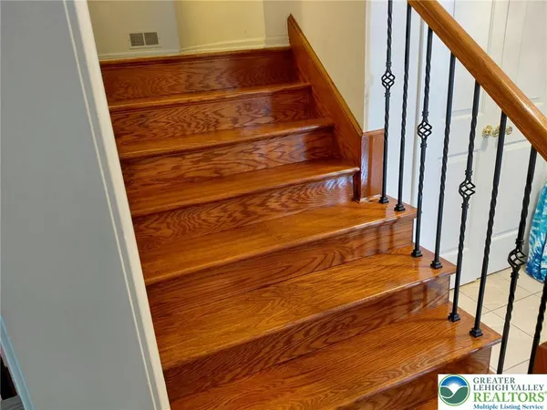 $539,900 | 2802 Windy Hill Road, Allentown, PA 18103