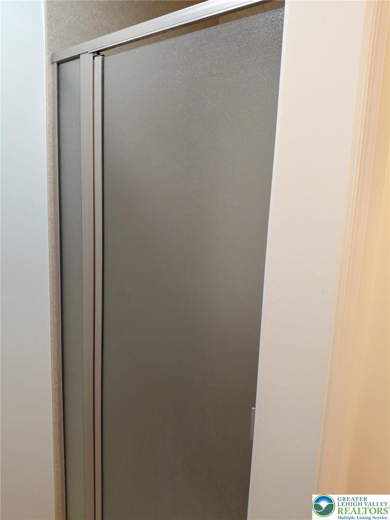 2802 Windy Hill Road Allentown, PA 18103 - Photo 43 of 58