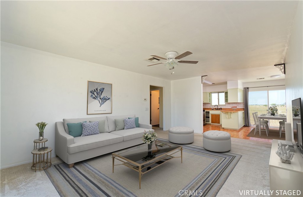 5501 Colorado River Road Blythe, CA 92225 - Photo 27 of 45 a living room with furniture