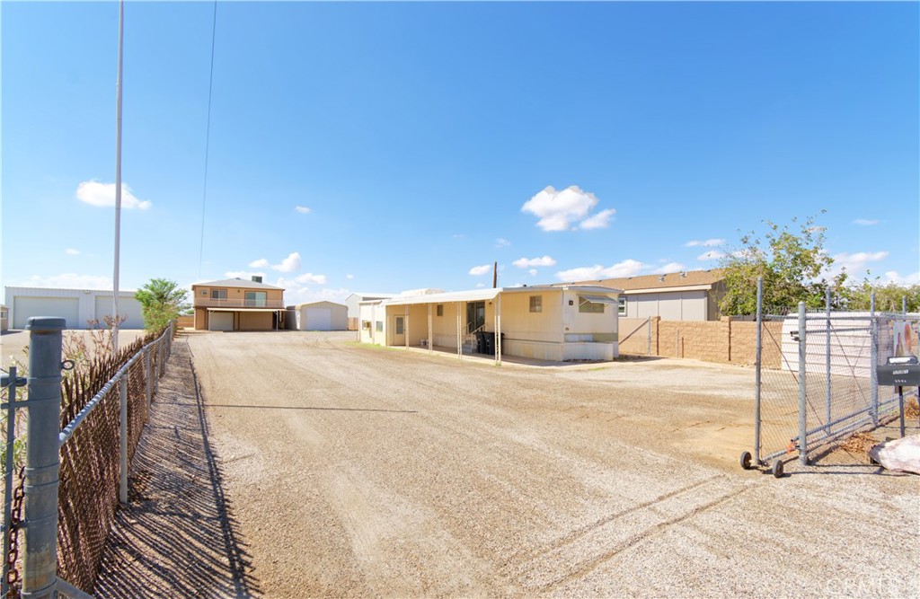 5501 Colorado River Road Blythe, CA 92225 - Photo 45 of 45 a view of a terrace