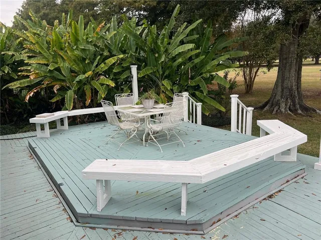 $379,900 | 717 Fairfield Avenue, Gretna, LA 70056