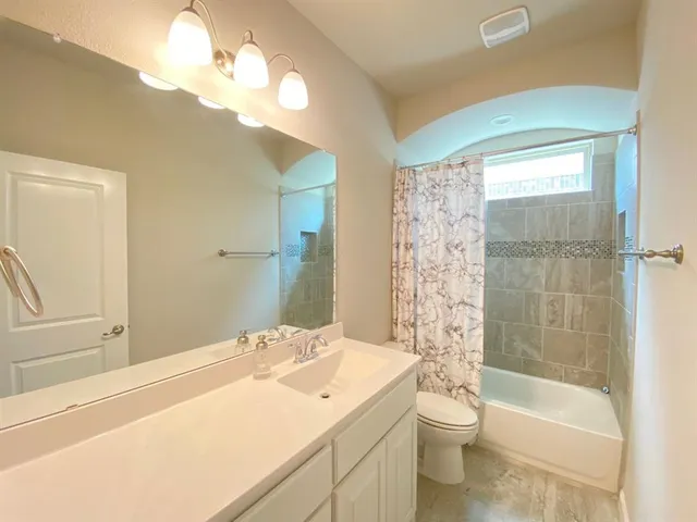 $2,650 | 1812 Cardinal Way, Argyle, TX 76226