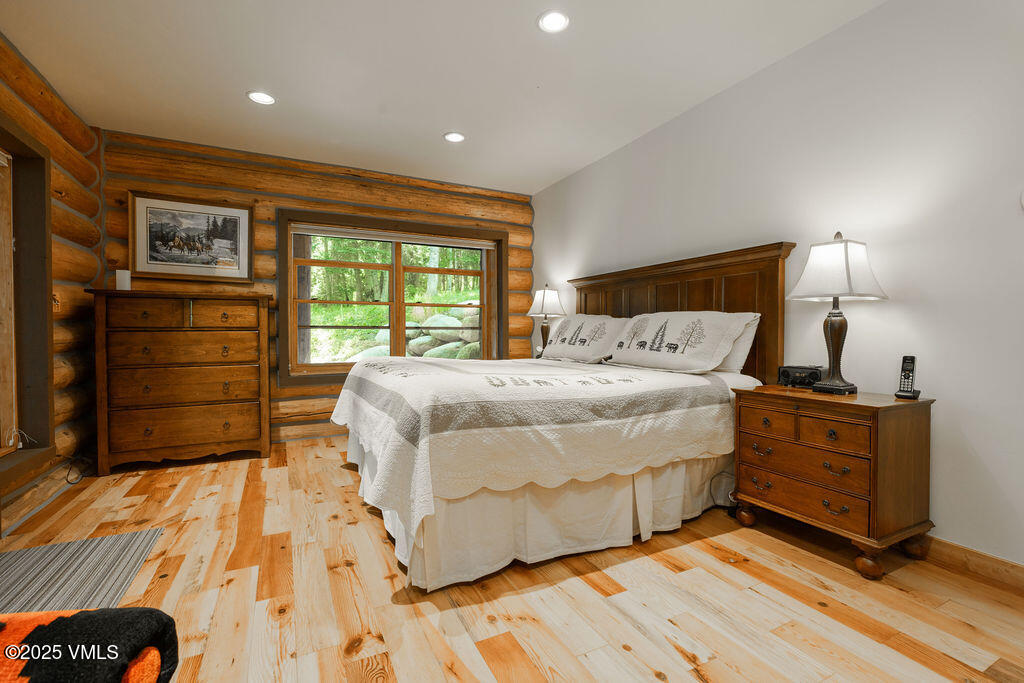 4454 Bellyache Ridge Road Wolcott, CO 81655 - Photo 13 of 48 4454_bellyache_ridge_interior_primary_b