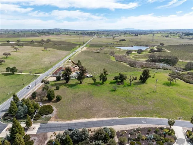 $489,000 | 1810 Laguna Del Campo, Templeton, CA 93465