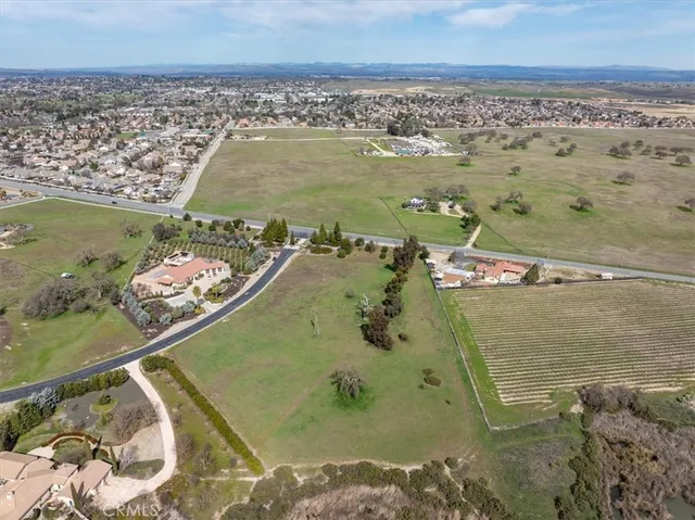 $489,000 | 1810 Laguna Del Campo, Templeton, CA 93465