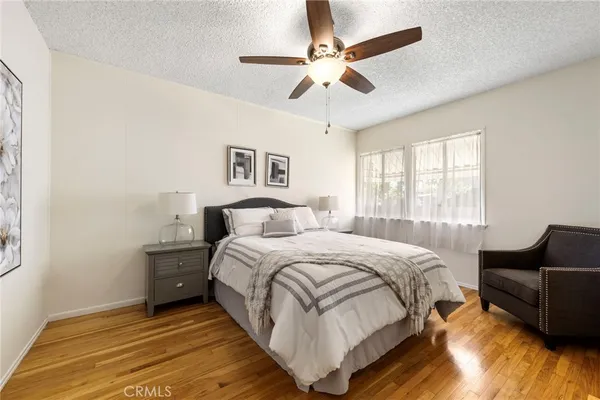 $900,000 | 2334 Iroquois Avenue, Long Beach, CA 90815