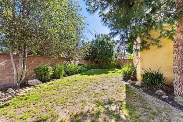 $900,000 | 2334 Iroquois Avenue, Long Beach, CA 90815